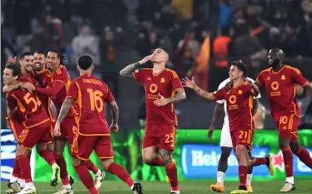 Main 10 Orang, AS Roma Mampu Singkirkan AC Milan di Kancah Liga Europa