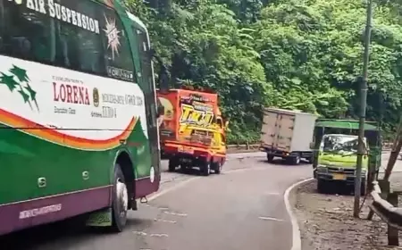 Jalur Pengaspalan Gumitir Selesai, Truk Besar Bebas Melintas Kembali