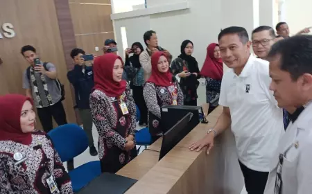 Resmikan Puskesmas Cisadea, Ini Harapan PJ Wali Kota Malang
