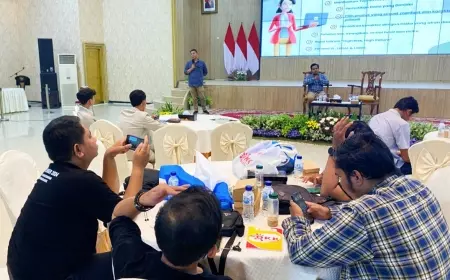 PWI Jember gandeng BI Dan OJK Sosialisasikan QRIS