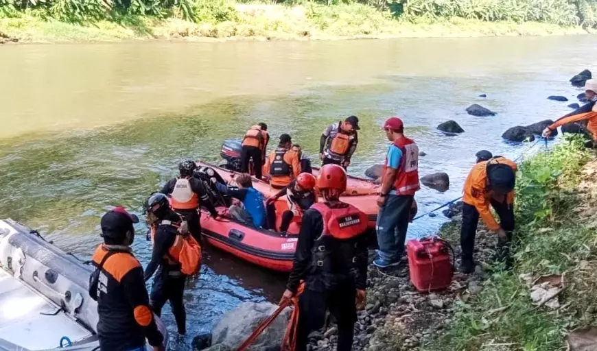 Mayat Lelaki Ditemukan Mengapung di Sungai Brantas, Diduga Warga Blitar