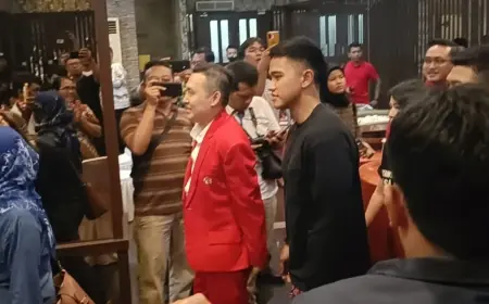 Support Masyarakat dan Kaesang, Ronny PSI Maju Pilwali Kediri