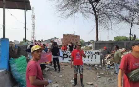TPST Bumdes Tambakrejo Jebol, Bau Busuk Menyengat Picu Aksi Protes Warga