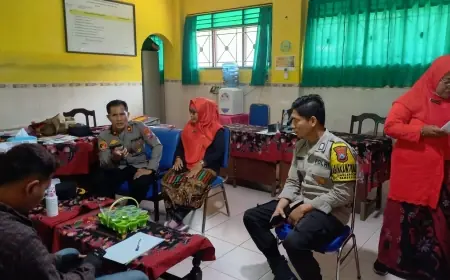Polisi Datangi SD di Pamekasan yang Puluhan Siswanya Keracunan Massal