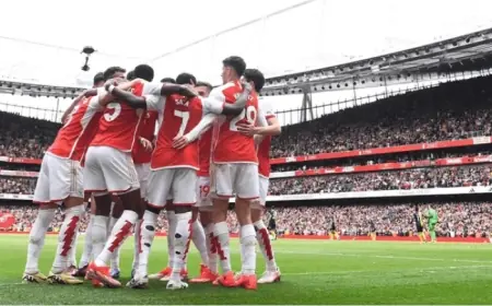 Tergeser dari Puncak Klasemen, Arsenal Bakal Kesetanan di Kandang Manchester United
