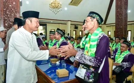 Pak Yes Pesan Kepada Jama'ah  Haji  Lamongan Untuk Jaga Kesehatan di Mekah