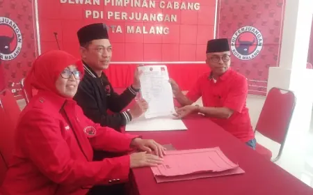 Hari Pertama Dibuka, Mantan ASN Kota Malang Daftar Cakada ke DPC PDI-Perjuangan