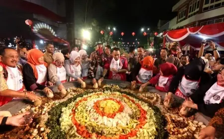 Minggu Ini, Festival Rujak Uleg HJKS ke-731 Akan Digelar di Taman Surya