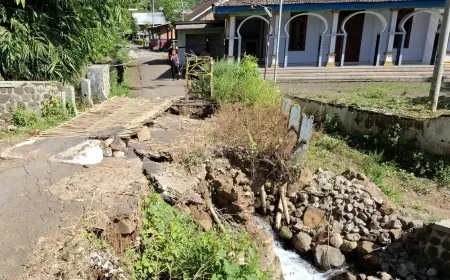 Setahun Rusak, Jembatan Desa Kabuaran Bondowoso Bakal Dibangun