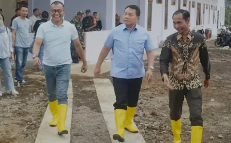 Datang ke Bondowoso, Dudung Abdurachman Kunjungi Peternakan Sapi Perah