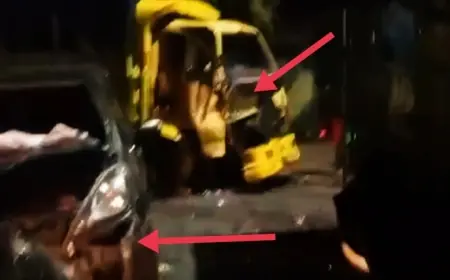 Diduga Mabuk, Sopir Honda Jazz di Jember Tabrak Dua Truk Beras