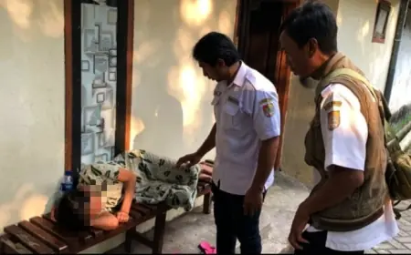Sigap, Dinsos Jember Evakuasi OTL di Kolong Jembatan Semanggi