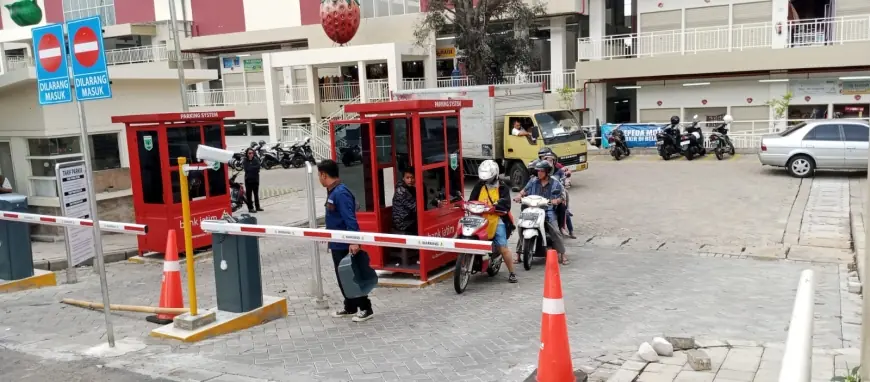 DPRD Batu Kritisi Pertanyakan Keberpihakan Dishub Kota Batu Perkara Retribusi Parkir