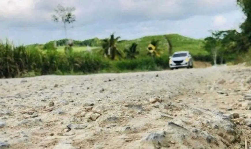 Perbaikan Jalan Menuju Pantai Balekambang Tunggu Proses Lelang Selesai