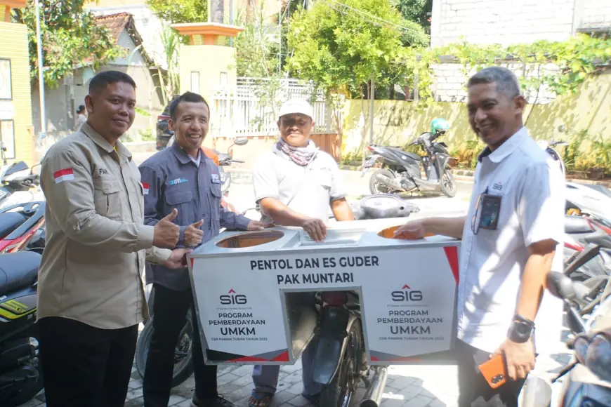 Pelaku UMKM Dapat Bantuan dari  SIG Pabrik Tuban