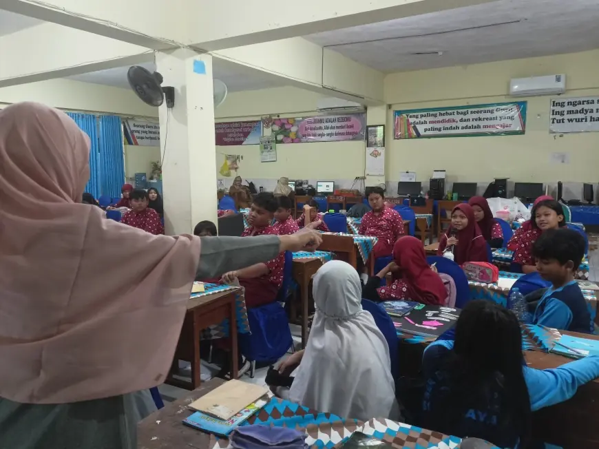 Kampanye Stop Bullying: SDN dr Sutomo V Surabaya Beri Pembekalan dan Latih Public Speaking Siswa