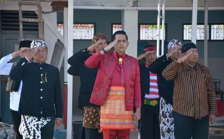 Lapas Lamongan Peringati Hari Lahir Pancasila Kenakan Pakai Baju Adat