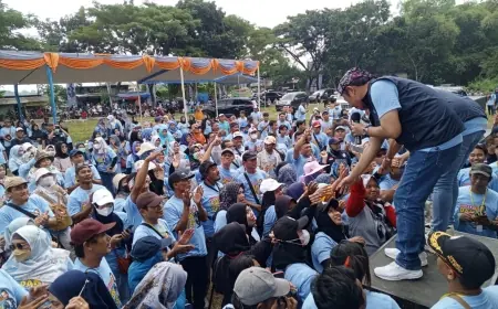 Sahabat Yes Gelar Deklarasi  Beri Dukungan Yuhronur Efendi Menangkan Pilkada 2024