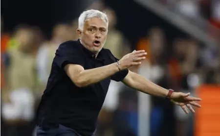 Fenerbahce Resmi Gandeng Jose Mourinho Sebagai Pelatih Baru