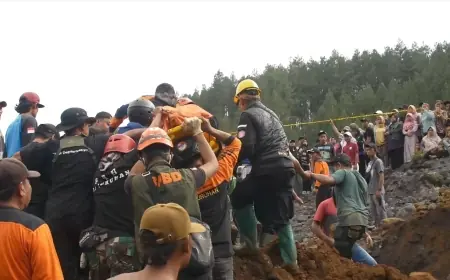 Jenazah Penambang Pasir Pronojiwo Ditemukan Terkubur Material Setebal 20 Meter