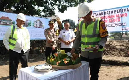 Peletakan Batu Pertama Pembangunan Mako Polsek Gedeg, Ini Harapan Kapolres Mojokerto Kota