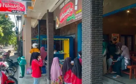 Ssstt, di Probolinggo Ada Nasi Pecel 5 Ribuan, Emang Ada? Yuk Intip
