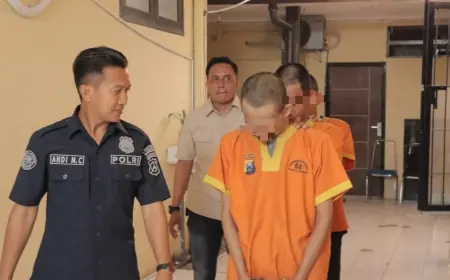 Polisi Ringkus 3 Pelaku Pengedar Obat Keras Daftar G Jenis Pil Logo Y di Lamongan