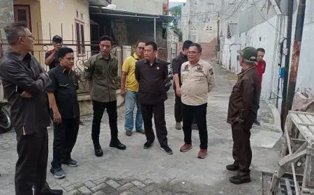 Tinjau Kondisi Drainase, DPUPRPKP Kota Malang Bakal Tindak Bangun Rumah di Fasum