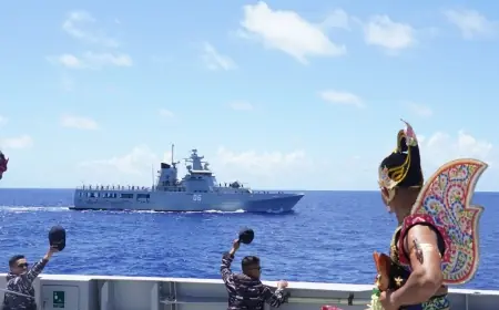 KRI REM-331 Berlatih dengan Kapal Perang Brunei di Laut Internasional Kesiapan Prajurit Latma Rimpac 2024, Hawaii