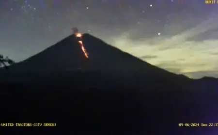 Gunung Semeru Kembali Erupsi, Terjadi Guguran Lava Pijar Belasan Kali