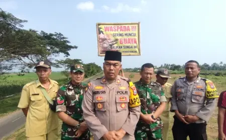 Antisipasi Buaya Makan Korban, Muspika Kencong Jember Pasang Banner Larangan Dekati Sungai Santer