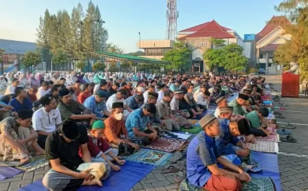 STIESIA Surabaya: Perkuat Iman dan Kepedulian Sosial di Hari Raya Iduladha