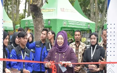 Tingkatkan Jiwa Entrepreneur, HMJ FEB Unisma Gelar Expo Bazar Interest 