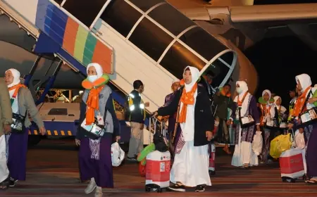 Sudah Sembilan Kloter, 3.333 Jemaah Haji Debarkasi Surabaya Tiba di Tanah Air