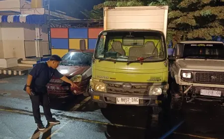 Hendak Salip Kendaraan Lain, Seorang Wanita di Jember Tewas Terlindas Truk