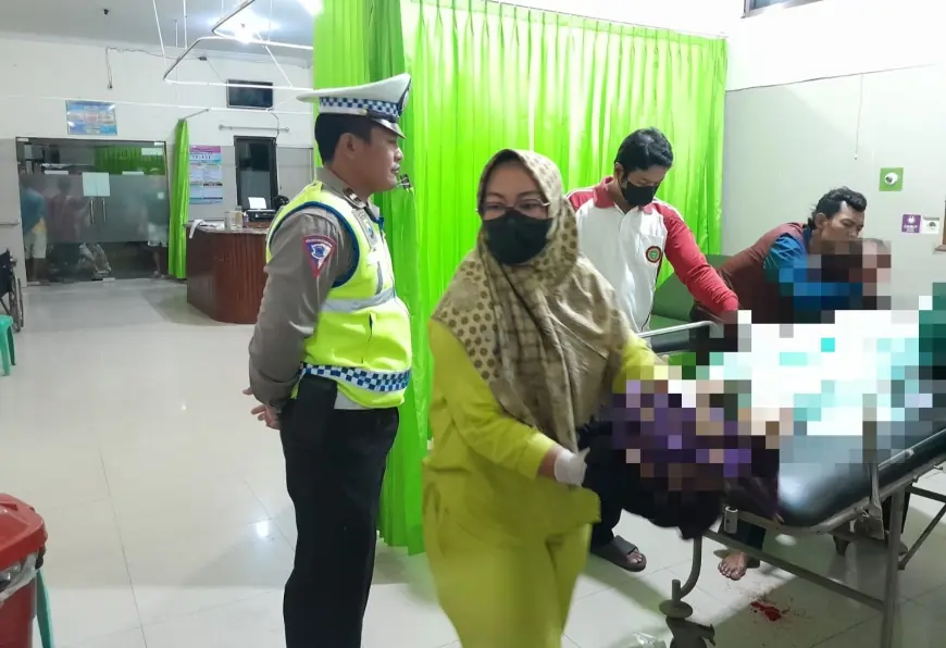 Diduga Hindari Jalan Provinsi Rusak, Gadis Lulusan S2 Unej Tewas Terlindas Tronton
