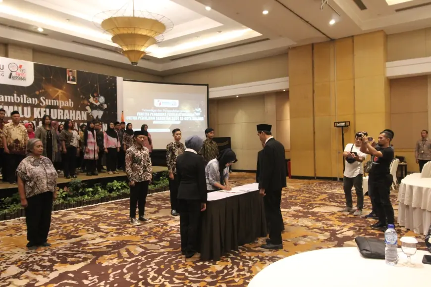 Hadiri Pelantikan Panwaslu Kelurahan, Pj Walikota Malang Harapkan Profesionalisme, Transparansi dan Tanggung Jawab