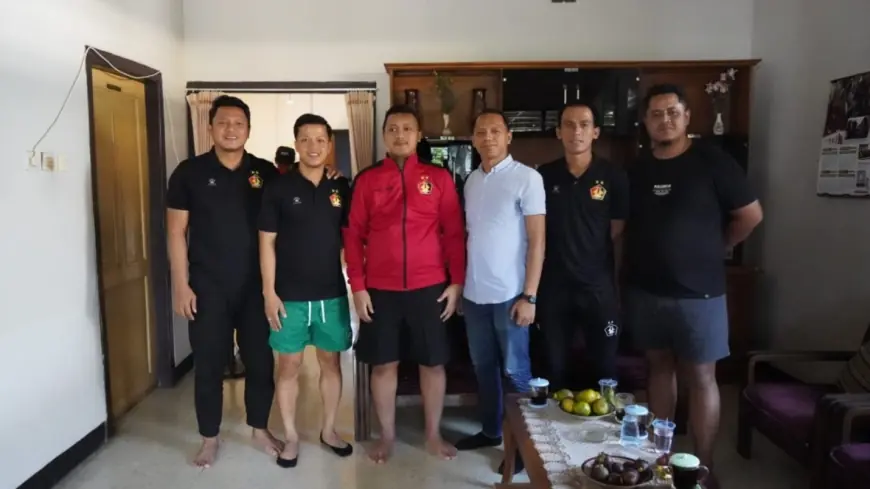 Jenguk Alfian Agung, Manajemen Persik Berikan Santunan