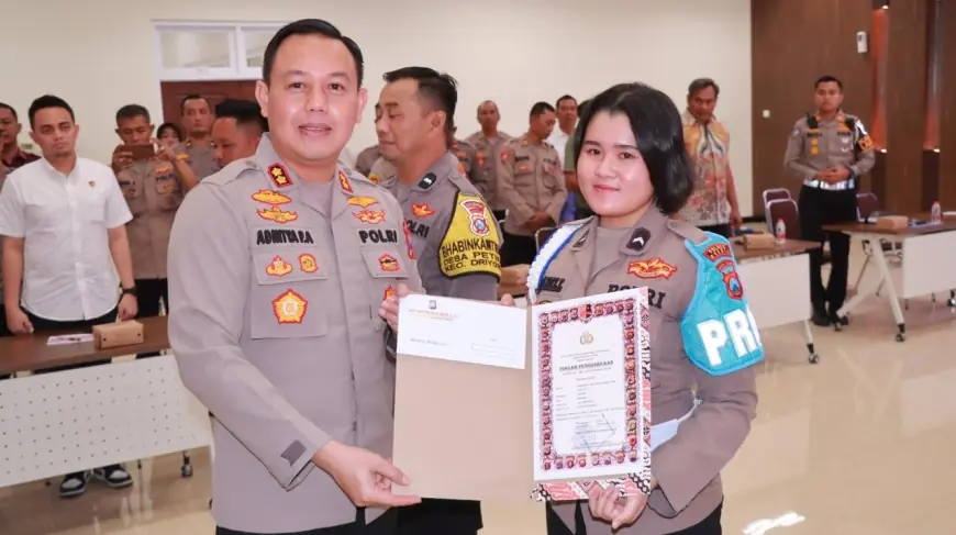 Bertabur Prestasi! Ini Profil Polwan Bripda Mirabell Anggota Propam Polres Gresik