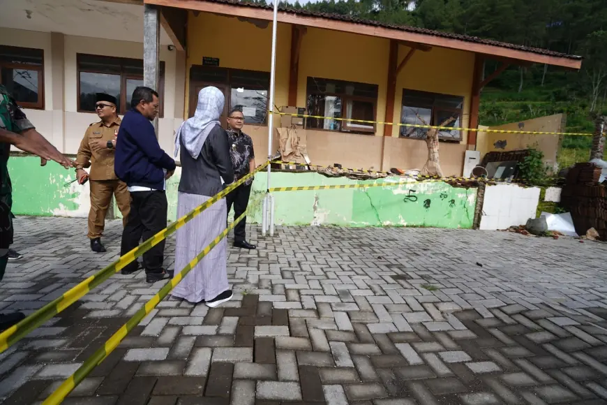 Sekolah Satap di Kota Batu Gagal Direlokasi