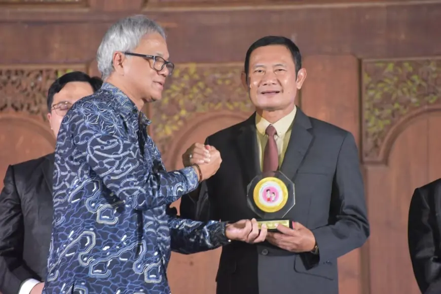Angka Stunting Lamongan Turun, Pak Yes Peroleh Penghargaan dari BKKBN