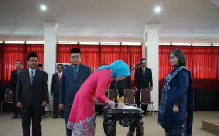 Pj Wali Kota Kediri Lantik 2 Pejabat Pimpinan Tinggi Pratama dan 16 Pejabat Fungsional