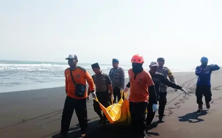 Penjaring Ikan Asal Lumajang Ditemukan Membusuk di Pantai Paseban Jember