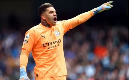 Manchester City Tolak Tawaran Al-Nassr Lepas Ederson