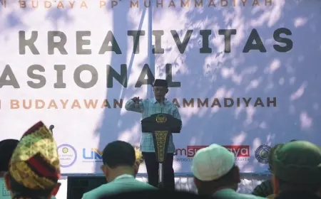 Hadir di Batu, Ketum Muhammadiyah Kemah Bersama Seniman dan Budayawan