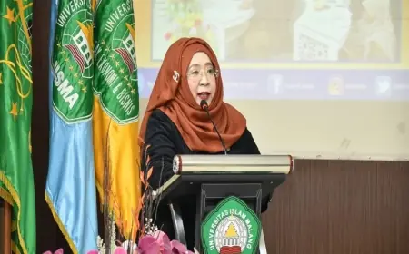Gelar Sekolah dan Sertifikasi Digital Marketing Bacht IV, Ini Harapan Dekan FEB Unisma