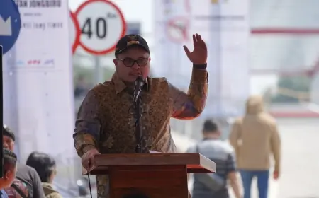 Resmi Dibuka, Mas Dhito Ajak Masyarakat Rawat Jembatan Jongbiru