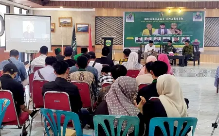 Diskusi Publik Calon Pemimpin Bondowoso, Panelis Singgung Krisis Kepemimpinan