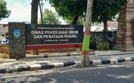 Kadis PUPR Nganjuk Beri Tanggapan Pelaksana Proyek Drainase di Kertosono