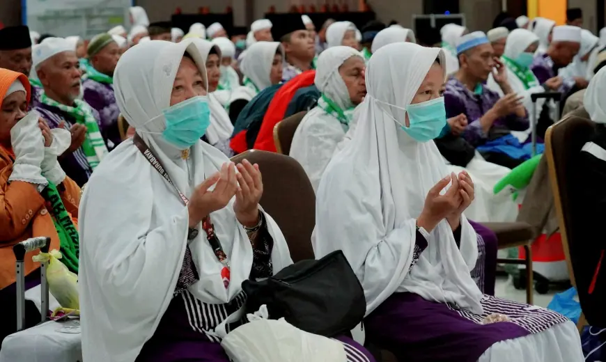 Musim Haji 2024: Kloter 46 Jemaah Haji Tandai Gelombang Pertama Debarkasi Surabaya Berakhir